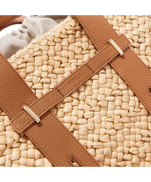 FURLA(フルラ)の「FURLA GIOVE M TOTE(トートバッグ・レディース・ベージュ・ONE SIZE)」の3枚目の写真