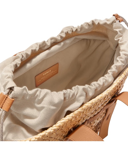 FURLA(フルラ)の「FURLA GIOVE M TOTE(トートバッグ・レディース・ベージュ・ONE SIZE)」の4枚目の写真