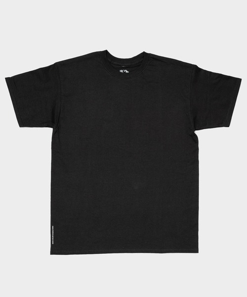 DELUXE(デラックス)の「DELUXE x Fuits of the Loom PACK TEE(Tシャツ/カットソー・メンズ・ホワイト/ブラック・X-LARGE/LARGE/MEDIUM/SMALL)」の4枚目の写真