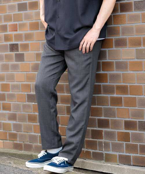 ITEMS URBANRESEARCH（アイテムズ アーバンリサーチ）の「『吸水速乾/イージーケア/UVカット』『セットアップ対応』高機能ツイル ウエストイージー スラックス（その他パンツ・メンズ・ブラック/チャコールグレー/ネイビー/ブルー系その他・MEDIUM/LARGE）」の7枚目の写真