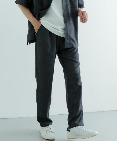ITEMS URBANRESEARCH（アイテムズ アーバンリサーチ）の「『吸水速乾/イージーケア/UVカット』『セットアップ対応』高機能ツイル ウエストイージー スラックス（その他パンツ・メンズ・ブラック/チャコールグレー/ネイビー/ブルー系その他・MEDIUM/LARGE）」の10枚目の写真
