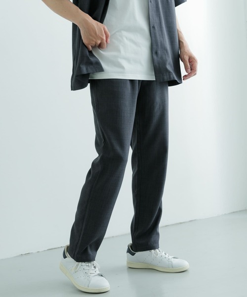ITEMS URBANRESEARCH（アイテムズ アーバンリサーチ）の「『吸水速乾/イージーケア/UVカット』『セットアップ対応』高機能ツイル ウエストイージー スラックス（その他パンツ・メンズ・ブラック/チャコールグレー/ネイビー/ブルー系その他・MEDIUM/LARGE）」の11枚目の写真