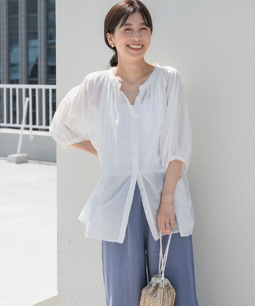 URBAN RESEARCH DOORS（アーバンリサーチドアーズ）の「コットンボイルタックギャザーブラウス（シャツ/ブラウス・レディース・ブラック/オフホワイト/ブルー/オレンジ・MEDIUM）」の10枚目の写真