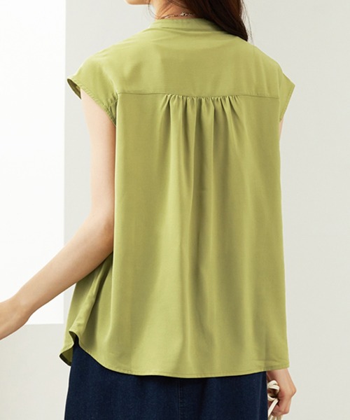 BELLUNA PLUS（ベルーナ）の「ギャザー使いフレンチスリーブブラウス（シャツ/ブラウス・レディース・イエロー/ネイビー/アイボリー/ブルーグリーン・MEDIUM/LARGE/X-LARGE）」の11枚目の写真