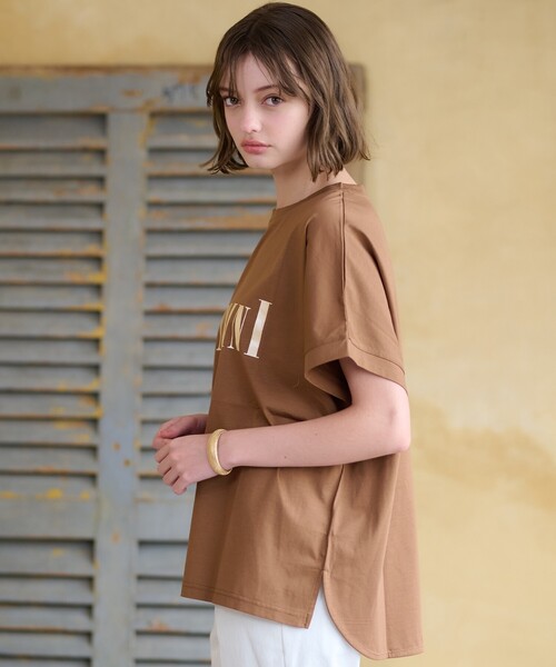 DRESSTERIOR(ドレステリア)の「◆SANTORINI箔ロゴTシャツ(Tシャツ/カットソー・レディース・オフホワイト/ブラック/ダークブラウン/ネイビー系5/グリーン系その他6・36/38)」の19枚目の写真