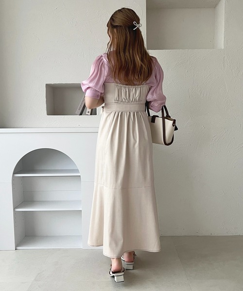 apres jour(アプレジュール)の「リボン付き配色ステッチキャミワンピース【ZOZOTOWN限定アイテム】(ワンピース・レディース・アイボリー/ネイビー・X-LARGE/フリー)」の10枚目の写真