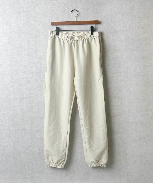 INNOCENT(イノセント)の「【T2】【OTL apparel】2331-UNISEX NYLON TRACK PANTS(その他パンツ・メンズ・ベージュ/ブラック/カーキ/オリーブ/シルバー・MEDIUM)」の3枚目の写真