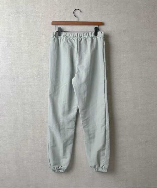 INNOCENT(イノセント)の「【T2】【OTL apparel】2331-UNISEX NYLON TRACK PANTS(その他パンツ・メンズ・ベージュ/ブラック/カーキ/オリーブ/シルバー・MEDIUM)」の8枚目の写真