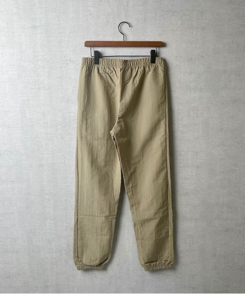 INNOCENT(イノセント)の「【T2】【OTL apparel】2331-UNISEX NYLON TRACK PANTS(その他パンツ・メンズ・ベージュ/ブラック/カーキ/オリーブ/シルバー・MEDIUM)」の6枚目の写真