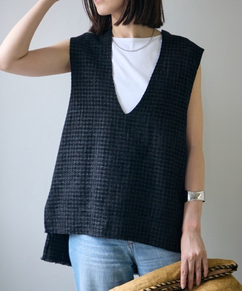 TRIANGLE PALETTE(トライアングルパレット)の「ツイードVネックベスト(ベスト・レディース・アイボリー/ブラック・FREE)」の17枚目の写真