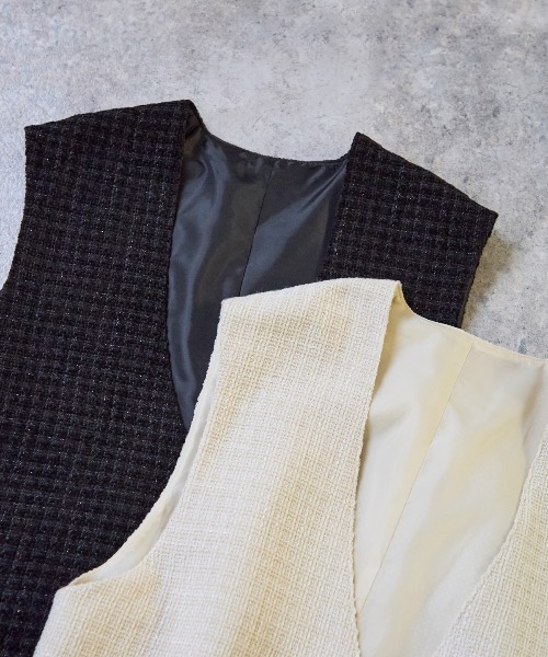 TRIANGLE PALETTE(トライアングルパレット)の「ツイードVネックベスト(ベスト・レディース・アイボリー/ブラック・FREE)」の11枚目の写真