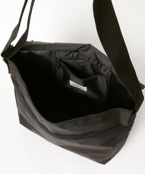 【タグ付・極美品】マンハッタンポーテージ×ビームス 大容量ショルダー 黒 別注 Manhattan Portage ショルダーバッグ × BEAMS / 別注 1606V