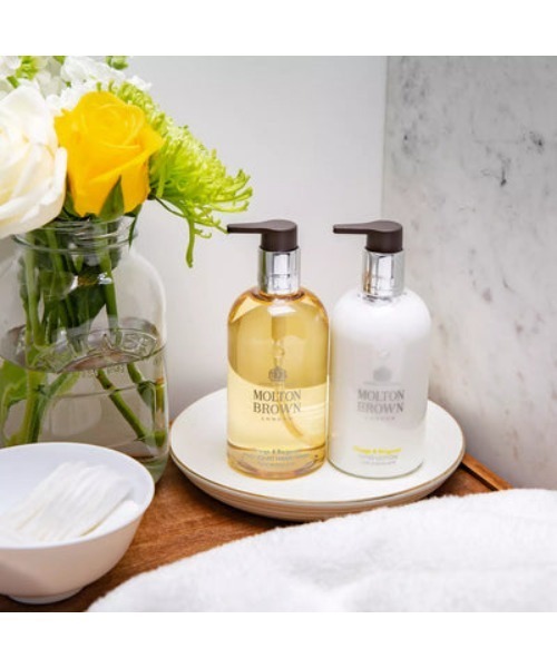 MOLTON BROWN（モルトンブラウン）の「オレンジ＆ベルガモット ハンドウォッシュ 300ml｜モルトンブラウン MOLTON BROWN（ハンドソープ・レディース・シトラス・FREE）」の6枚目の写真