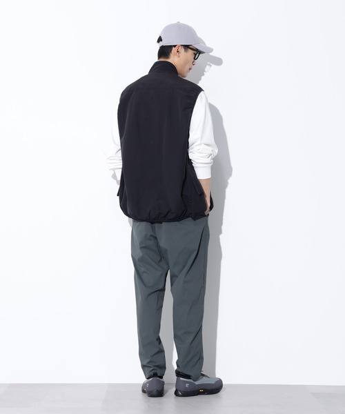 Apo(s)ture(アポスチャー)の「JOHAN-004/多機能タイプライターテーパードパンツ(その他パンツ・メンズ・カーキ/ブラック/チャコール/ベージュ・S/M/L/XL/XS)」の11枚目の写真