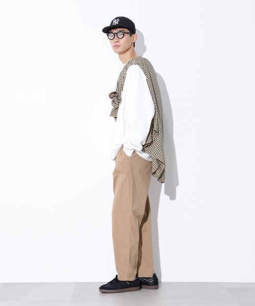 Apo(s)ture(アポスチャー)の「JOHAN-004/多機能タイプライターテーパードパンツ(その他パンツ・メンズ・カーキ/ブラック/チャコール/ベージュ・S/M/L/XL/XS)」の16枚目の写真