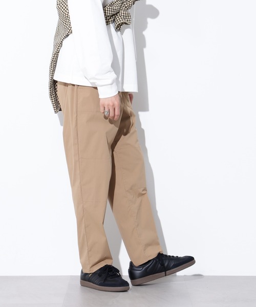 Apo(s)ture(アポスチャー)の「JOHAN-004/多機能タイプライターテーパードパンツ(その他パンツ・メンズ・カーキ/ブラック/チャコール/ベージュ・S/M/L/XL/XS)」の12枚目の写真