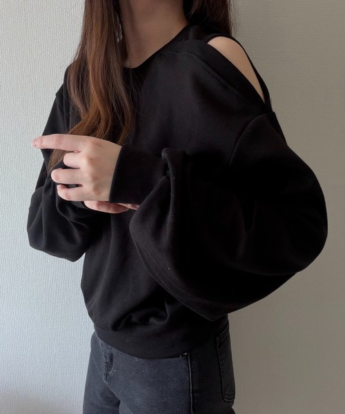 Nana（ナナ）の「オープンショルダースウェット（Tシャツ/カットソー・レディース・アイボリー/ベージュ/グレー/ブラック・FREE）」の3枚目の写真