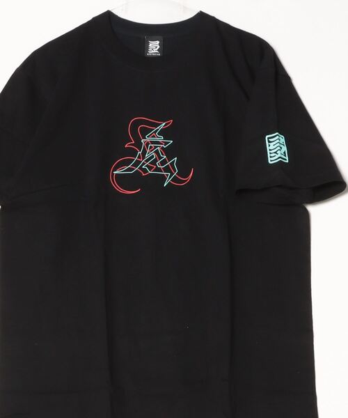 INNOCENT(イノセント)の「『KINJAZ』Graphic T(Tシャツ/カットソー・メンズ・ブラック/ホワイト・LARGE/MEDIUM)」の4枚目の写真