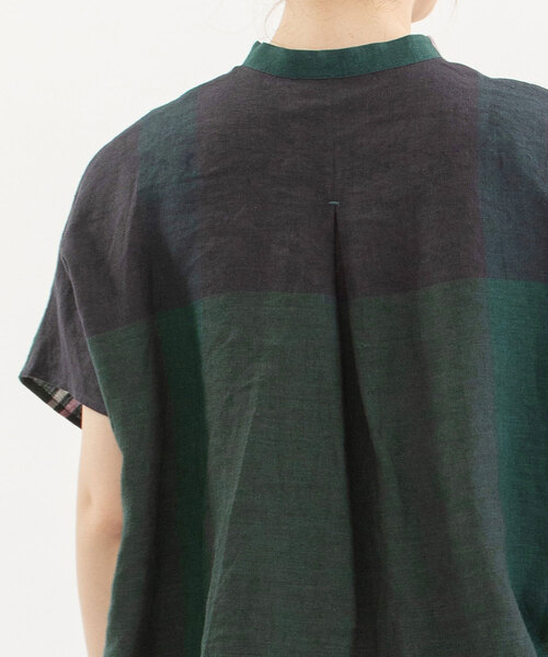 nop de nod（ノップドゥノッド）の「Cielリネンパネルチェックスタンドカラーシャツ（シャツ/ブラウス・レディース・ブラック/ダークグリーン/レッド・M）」の17枚目の写真