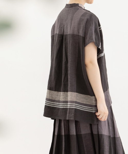 nop de nod（ノップドゥノッド）の「Cielリネンパネルチェックスタンドカラーシャツ（シャツ/ブラウス・レディース・ブラック/ダークグリーン/レッド・M）」の22枚目の写真