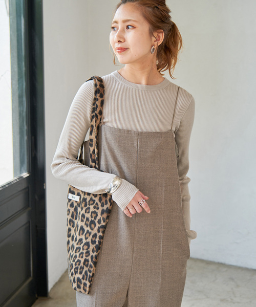 Spick & Span（スピックアンドスパン）の「ウォッシャブル クルーネックリブニット（ニット/セーター・レディース・ブラック/チャコールグレー/ベージュ/ホワイト・FREE）」の4枚目の写真