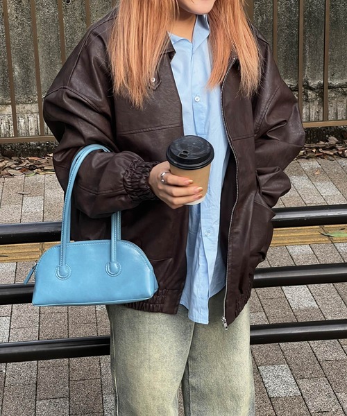 HALEY PESCA（ヘーリーペスカ）の「HALEY PESCA/合成皮革　 オーバーサイズ　BIGブルゾン（ブルゾン・レディース・チャコールグレー/ブラック/ブラウン・MEDIUM）」の3枚目の写真
