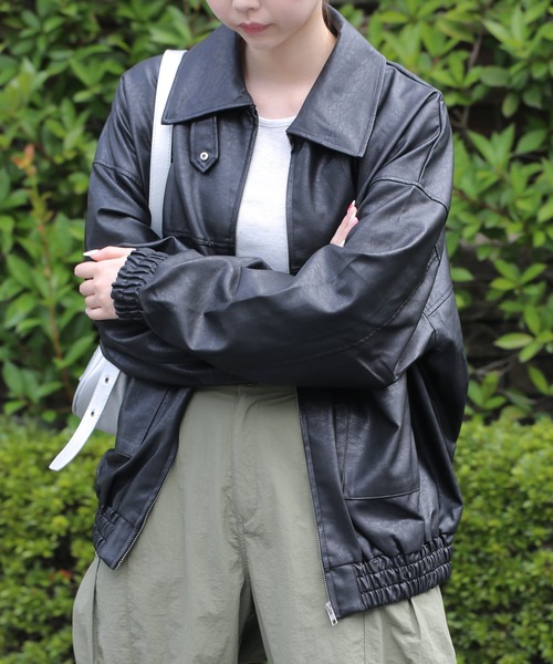 HALEY PESCA（ヘーリーペスカ）の「HALEY PESCA/合成皮革　 オーバーサイズ　BIGブルゾン（ブルゾン・レディース・チャコールグレー/ブラック/ブラウン・MEDIUM）」の8枚目の写真