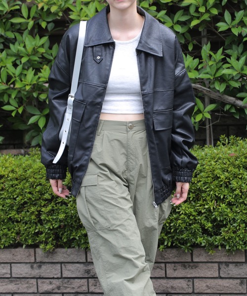 HALEY PESCA（ヘーリーペスカ）の「HALEY PESCA/合成皮革　 オーバーサイズ　BIGブルゾン（ブルゾン・レディース・チャコールグレー/ブラック/ブラウン・MEDIUM）」の9枚目の写真