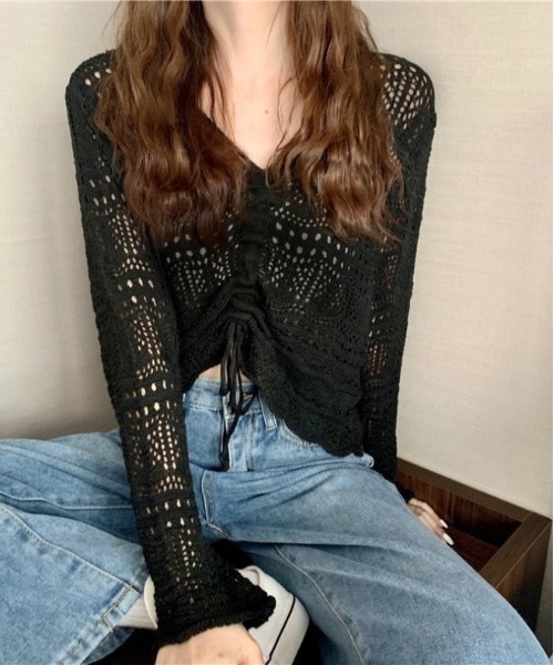 gossip!ロサンゼルス(ゴシップロサンゼルス)の「Y2K リボンシャーリング 透かし編み ニットブラウス(Tシャツ/カットソー・レディース・ブラック/オフホワイト/グリーン/ピンク・FREE)」の2枚目の写真