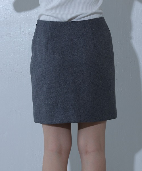 COLONY 2139（コロニートゥーワンスリーナイン）の「フラップミニスカート（スカート・レディース・グレー/ブラック/ベージュ・SMALL/MEDIUM）」の10枚目の写真