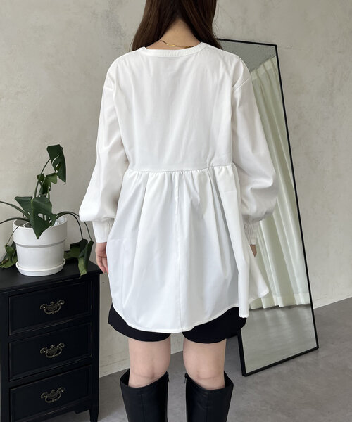 prose verse（プロズヴェール）の「パールボタンタックギャザーペプラムブラウス（シャツ/ブラウス・レディース・ブラック/オフホワイト・LARGE/MEDIUM）」の8枚目の写真