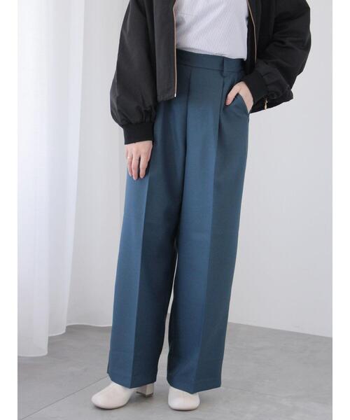 Te chichi TERRASSE（テチチテラス）の「【イージーケア】センタープレスストレートパンツ（その他パンツ・レディース・ベージュ/ネイビー/モカ/ブラック・L/M）」の4枚目の写真