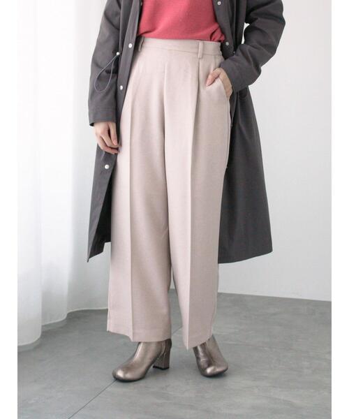 Te chichi TERRASSE（テチチテラス）の「【イージーケア】センタープレスストレートパンツ（その他パンツ・レディース・ベージュ/ネイビー/モカ/ブラック・L/M）」の8枚目の写真