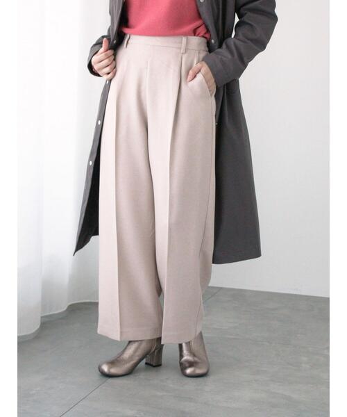 Te chichi TERRASSE（テチチテラス）の「【イージーケア】センタープレスストレートパンツ（その他パンツ・レディース・ベージュ/ネイビー/モカ/ブラック・L/M）」の9枚目の写真