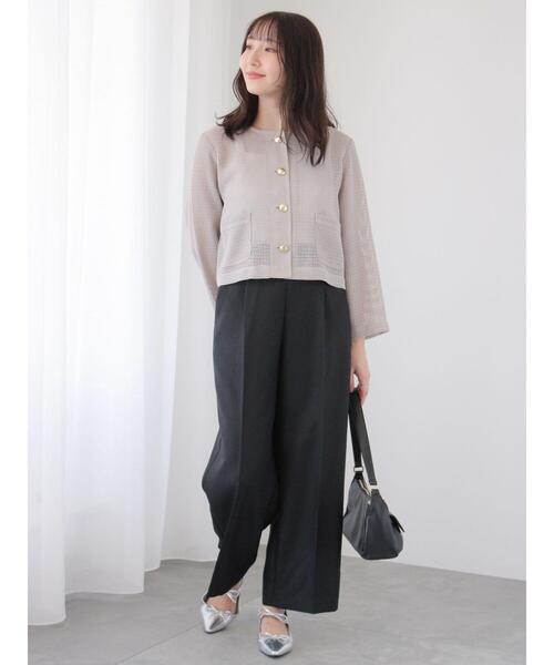 Te chichi TERRASSE（テチチテラス）の「【イージーケア】センタープレスストレートパンツ（その他パンツ・レディース・ベージュ/ネイビー/モカ/ブラック・L/M）」の15枚目の写真