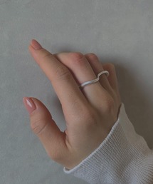 ciite'（シーテ）の「マットダブルフィンガーリング（リング・レディース）」