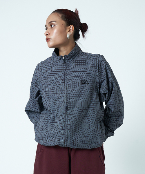 新品）UMBRO × PARANOID シェルチェック ナイロン ジャケット L UMBRO（アンブロ）の「【UMBRO / アンブロ × PARANOID