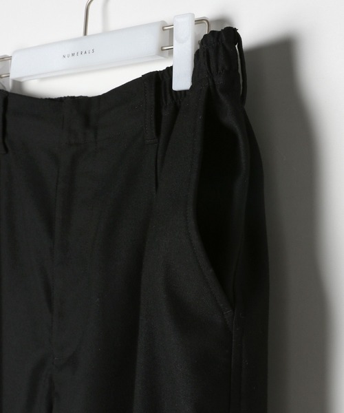 NUMERALS（ヌメラルズ）の「【NUMERALS】ウォームワイドスラックス（スラックス・メンズ・ブラック/チャコール・MEDIUM/LARGE）」の5枚目の写真