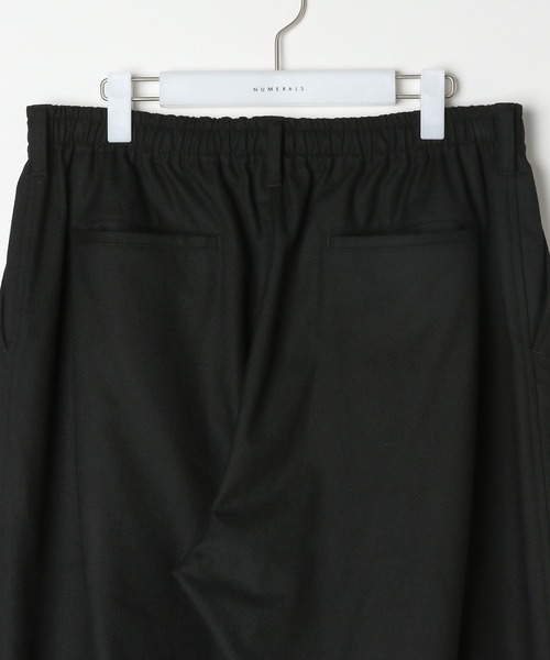 NUMERALS（ヌメラルズ）の「【NUMERALS】ウォームワイドスラックス（スラックス・メンズ・ブラック/チャコール・MEDIUM/LARGE）」の6枚目の写真