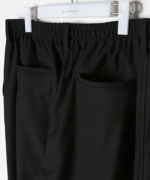 NUMERALS（ヌメラルズ）の「【NUMERALS】ウォームワイドスラックス（スラックス・メンズ・ブラック/チャコール・MEDIUM/LARGE）」の7枚目の写真