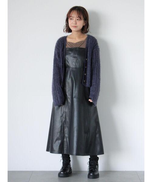 ehka sopo（エヘカソポ）の「プレート付Vネックカーディガン（カーディガン/ボレロ・レディース・ピンク/キナリ/ネイビー・F）」の7枚目の写真