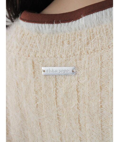 ehka sopo（エヘカソポ）の「プレート付Vネックカーディガン（カーディガン/ボレロ・レディース・ピンク/キナリ/ネイビー・F）」の14枚目の写真