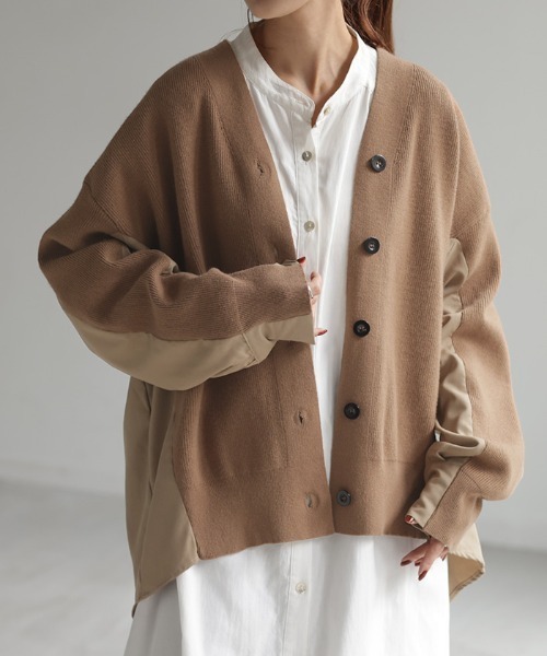 HUG.U(ハグユー)の「「 ニット × シャツ 」カーディガン(カーディガン/ボレロ・レディース・ダークグリーン/ブラック/ブラウン/グレー・FREE)」の10枚目の写真