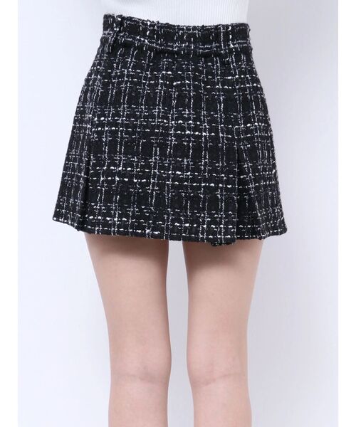 GYDA(ジェイダ)の「TWEEDタックプリーツスカートライクショートパンツ【SETUP着用可】(スカート・レディース・オフホワイト/ブラック・FREE)」の16枚目の写真