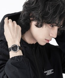 KLON（クローン）の「KLON INVISIBLE UNIVERSAL SHAPES 38mm（アナログ腕時計）」