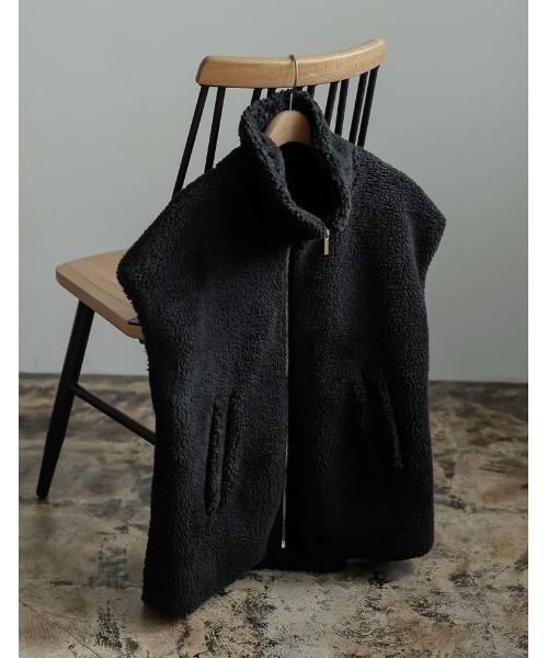 2024-25 WINTER COLLECTION]スタンドカラーボアベスト（ダウンベスト