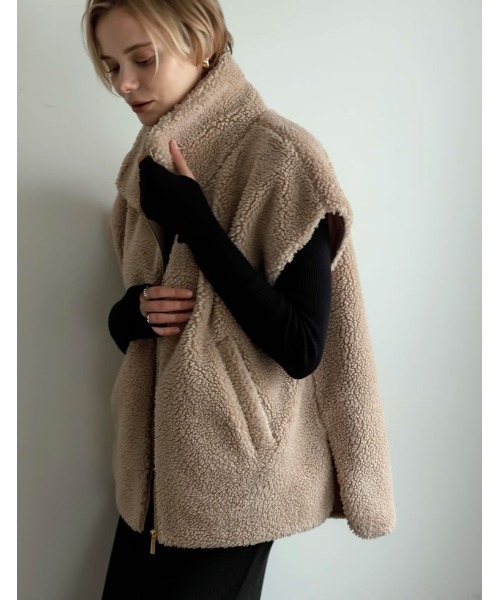 2024-25 WINTER COLLECTION]スタンドカラーボアベスト（ダウンベスト