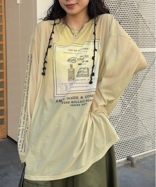 Ameri（アメリ）の「VINTAGE PERFUME SMELL SHEER TOP（Tシャツ/カットソー・レディース・ベージュ/ホワイト/ブラック・FREE）」の3枚目の写真