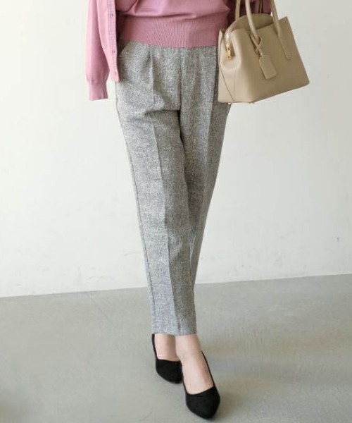 aquagarage（アクアガレージ）の「ツイード調ハイウエストテーパードパンツ（その他パンツ・レディース・ブラック/ベージュ/グレー/チャコール・M/LL/S/L）」の3枚目の写真