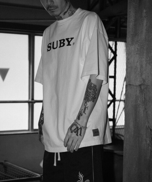 Subciety（サブサエティ）の「SUBY tee（Tシャツ/カットソー・メンズ・イエロー/ホワイト/グレー/ブラック・SMALL/MEDIUM/LARGE/X-LARGE）」の20枚目の写真
